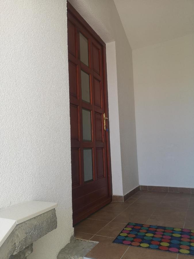 Apartmani Pilon Ždrelac Exteriér fotografie